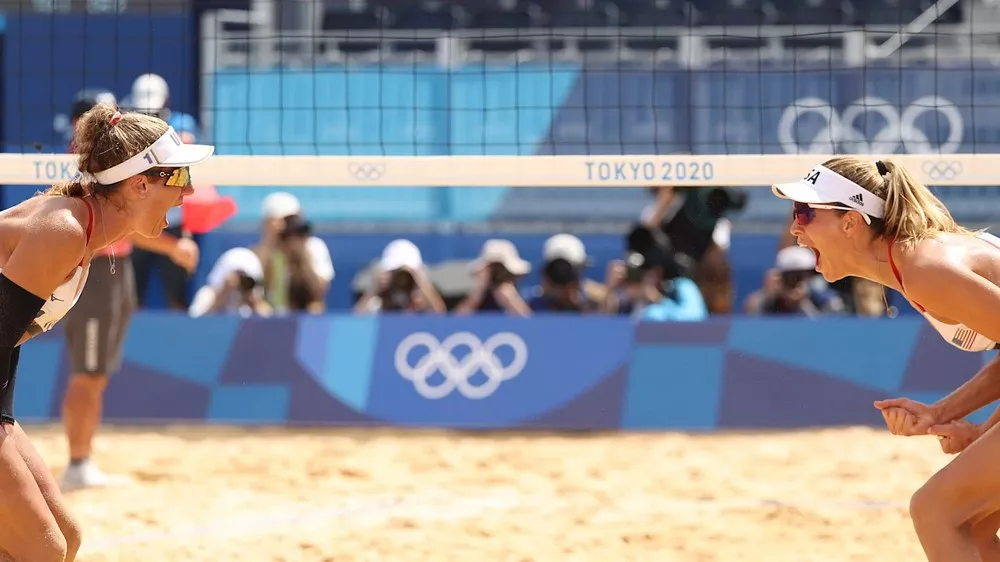 The Benefits Of Playing Beach Volleyball